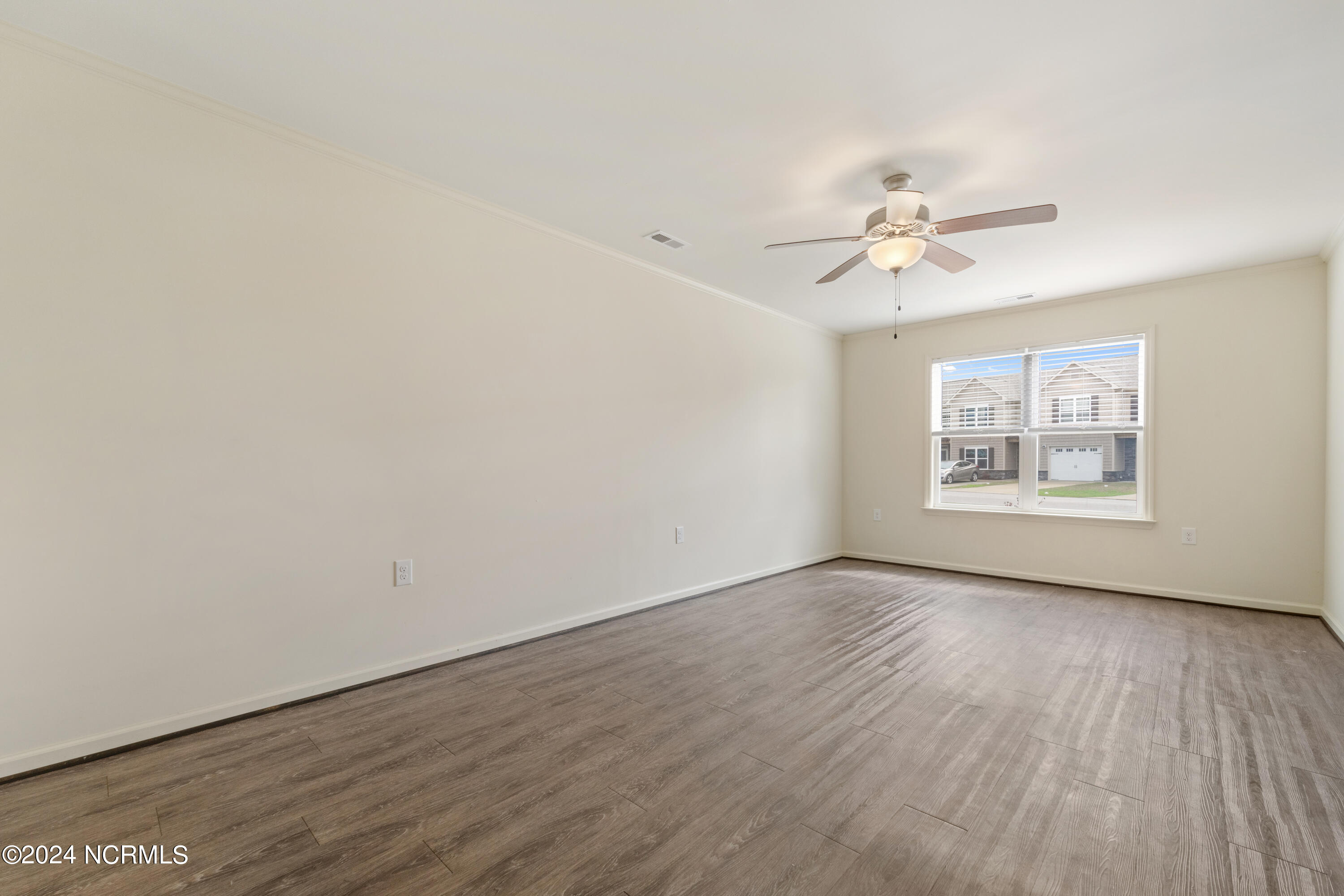 459 Sullivan Loop Road Midway Park, NC 28544 - Photo 2 of 27 Living Room