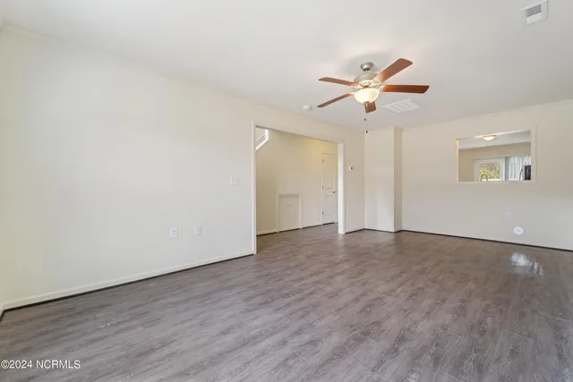 $1,495 | 459 Sullivan Loop Road, Midway Park, NC 28544