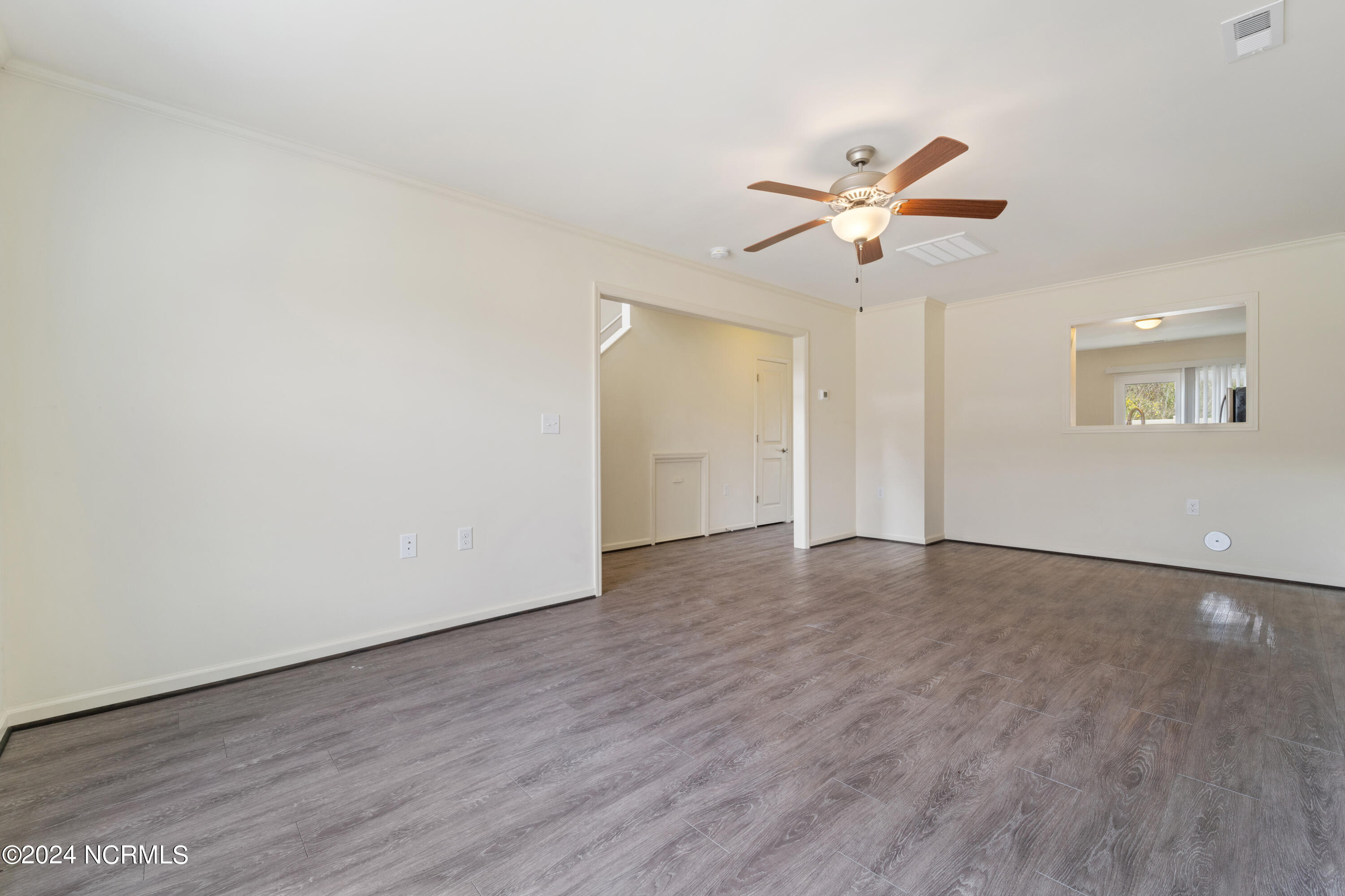 459 Sullivan Loop Road Midway Park, NC 28544 - Photo 3 of 27 Living Room