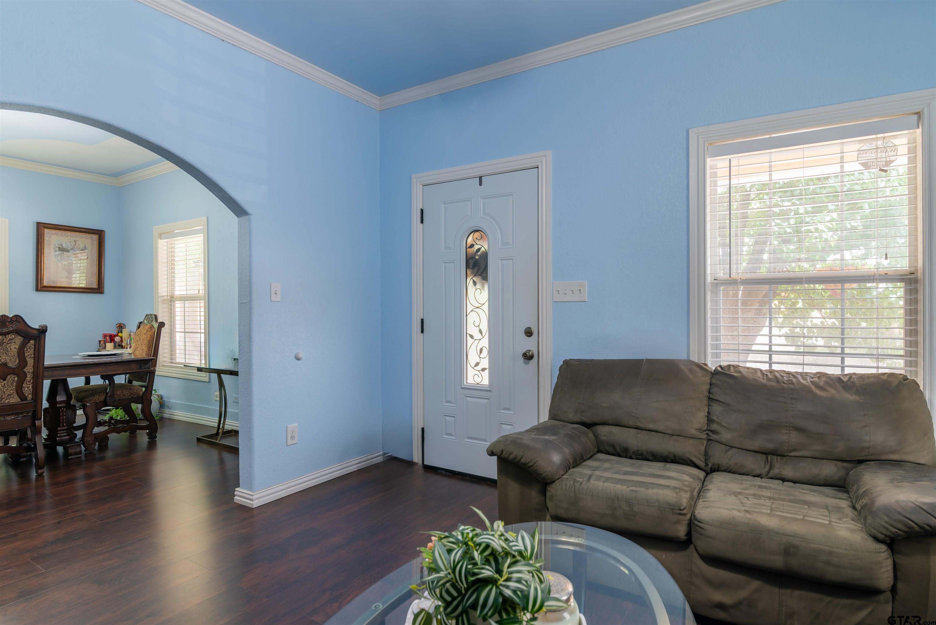 427 East Locust Street Tyler, TX 75702 - Photo 8 of 42