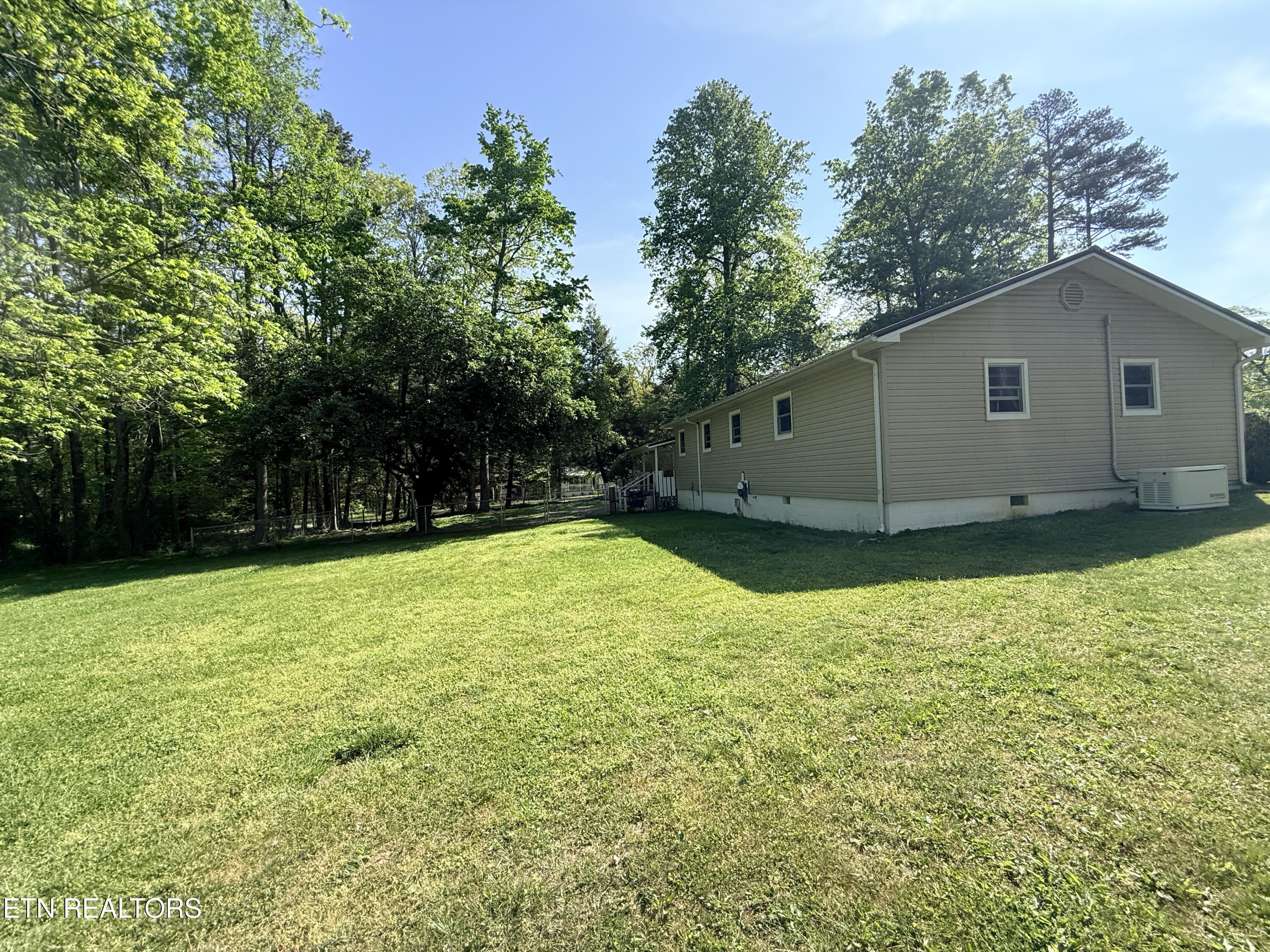 1200 Banner Springs Road Jamestown, TN 38556 - Photo 24 of 40 IMG_4064