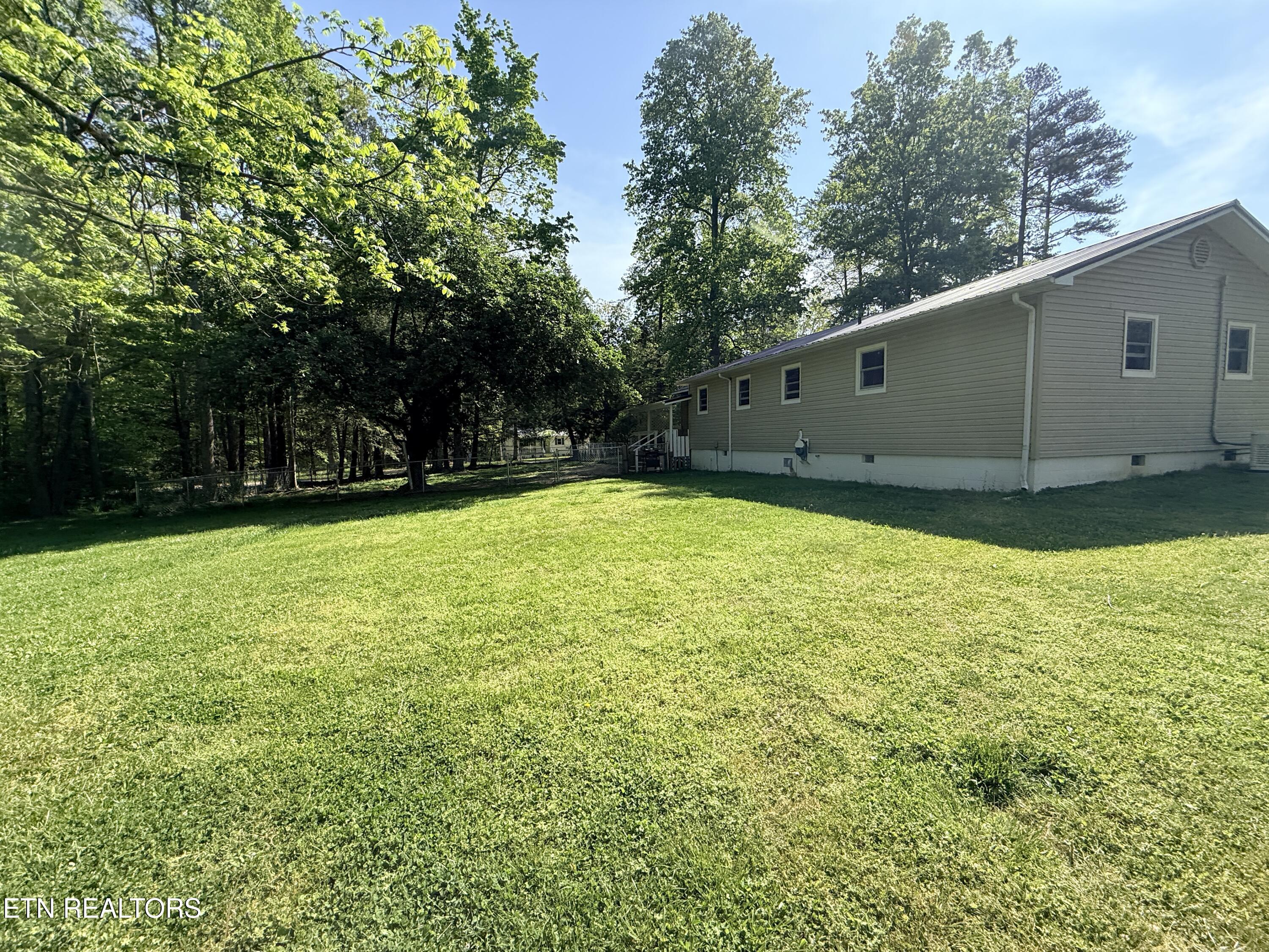 1200 Banner Springs Road Jamestown, TN 38556 - Photo 28 of 40 IMG_4065