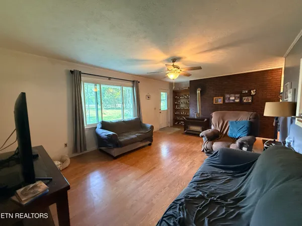 $289,900 | 1200 Banner Springs Road, Jamestown, TN 38556