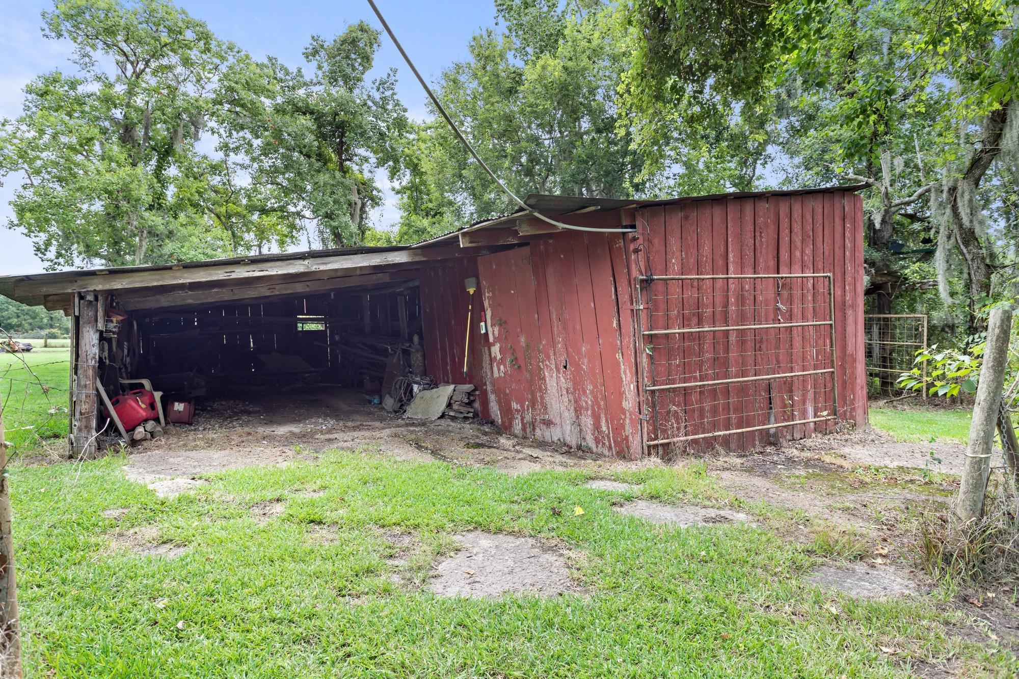 4724 Church House Road Orange, TX 77630 - Photo 30 of 36