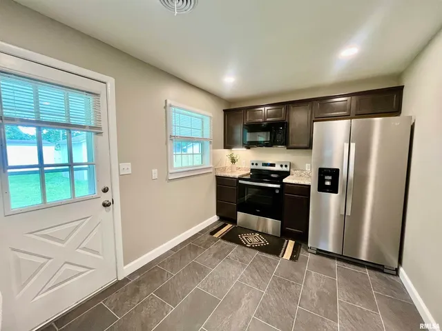 $159,000 | 314 West 12th Street, Metropolis, IL 62960