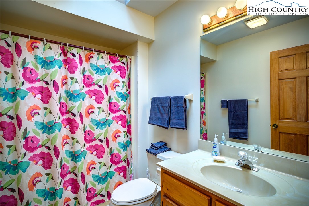 667 State View Road Boone, NC 28607 - Photo 20 of 24 Gallery Image 20