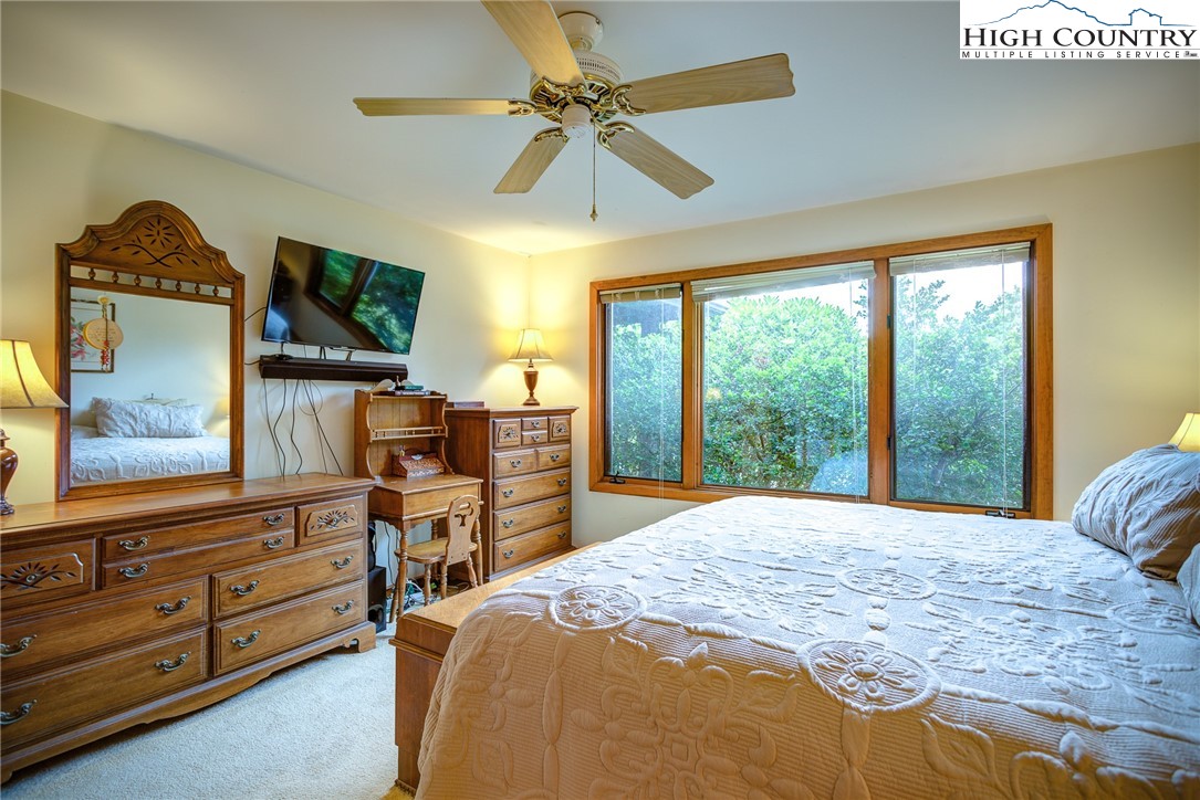 667 State View Road Boone, NC 28607 - Photo 9 of 24 Gallery Image 9