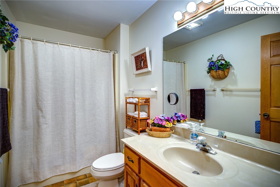 667 State View Road Boone, NC 28607 - Photo 10 of 24 Gallery Image 10