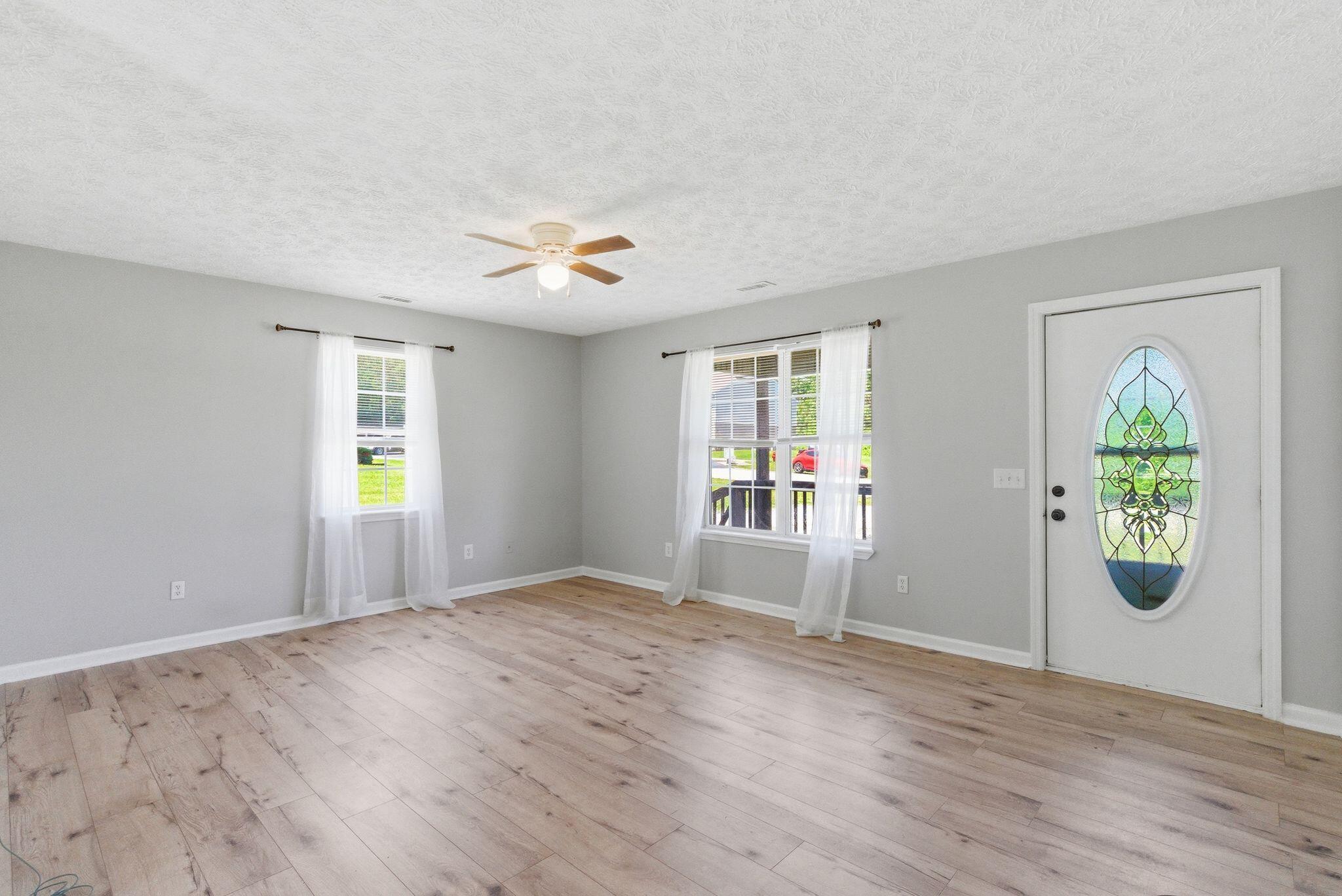 103 Ridge Road Irvine, KY 40336 - Photo 9 of 38 8_dsc07789