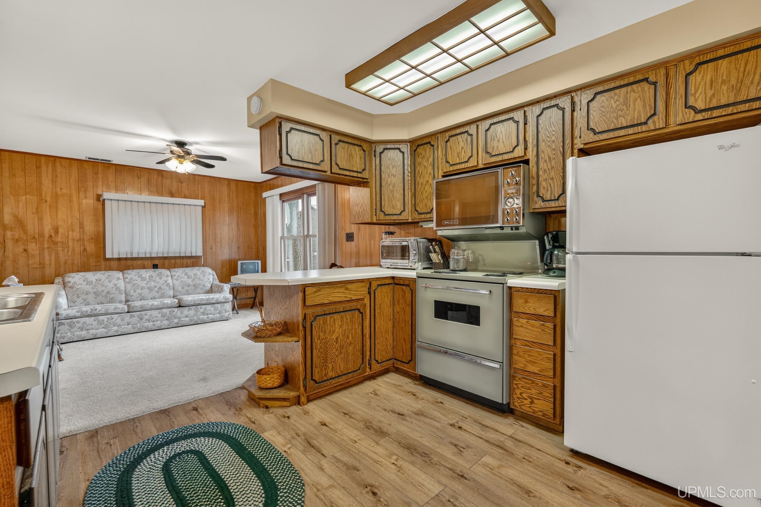 9135 25 Rd Garden Garden, MI 49835 - Photo 22 of 52