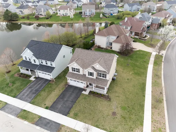 $540,000 | 12404 South Blue Water Parkway, Plainfield, IL 60585