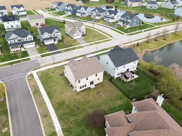 $540,000 | 12404 South Blue Water Parkway, Plainfield, IL 60585