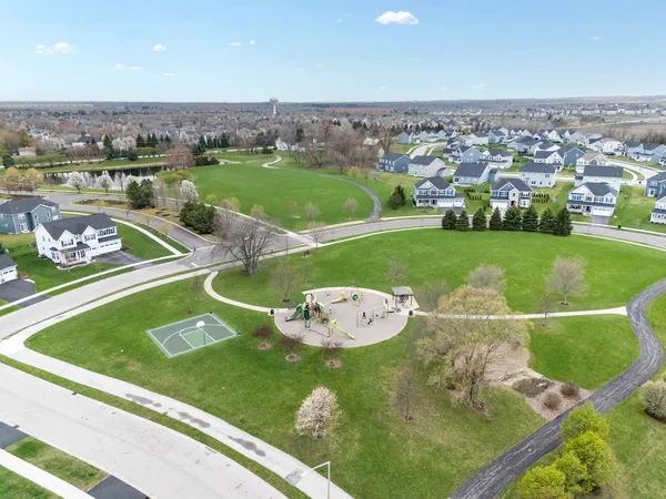 $540,000 | 12404 South Blue Water Parkway, Plainfield, IL 60585