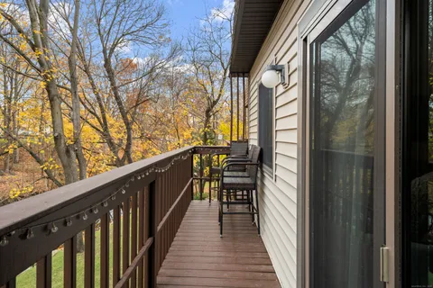 $470,000 | 37 Riverside Avenue, Unit D, Stamford, CT 06905