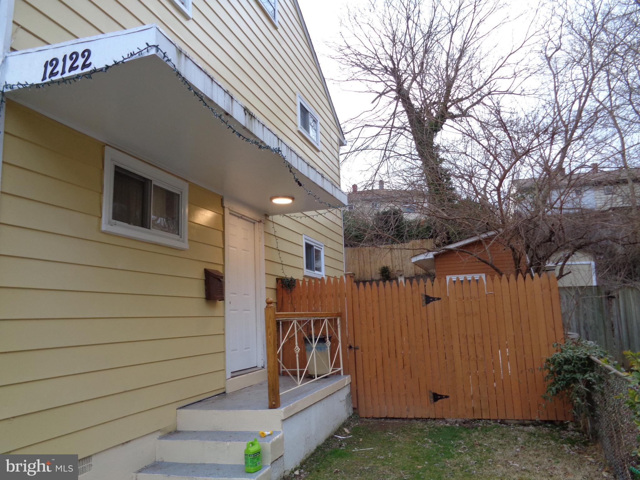 12122 Bluhill Road Silver Spring, MD 20902 - Photo 3 of 25