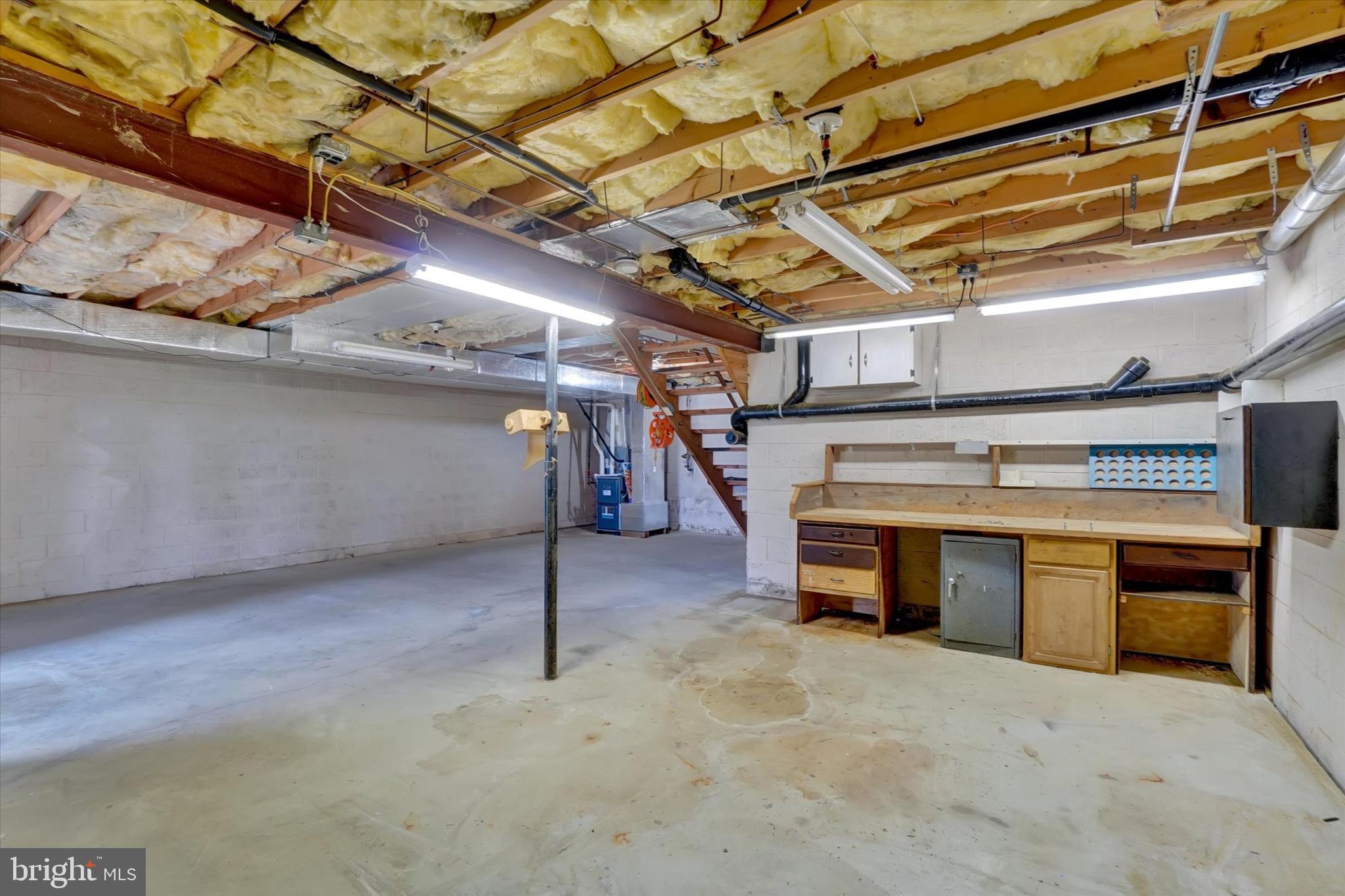 34 Jean Lo Way York, PA 17406 - Photo 21 of 27 a view of a room with washing machine