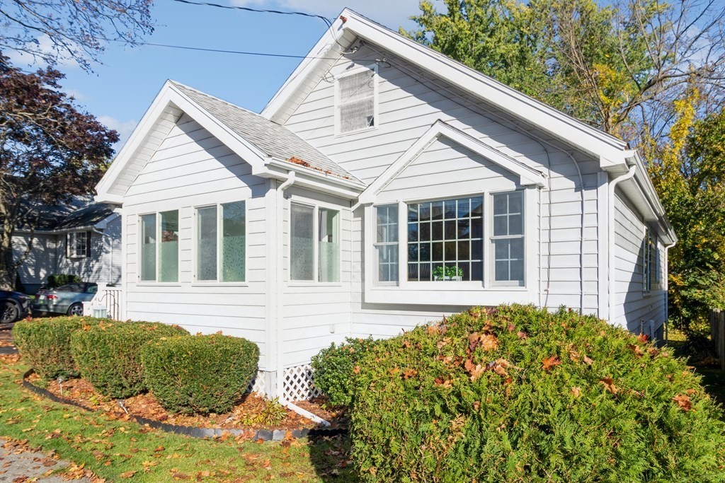 17 Kiely Road Dedham, MA 02026 - Photo 2 of 29 Gallery Image 2