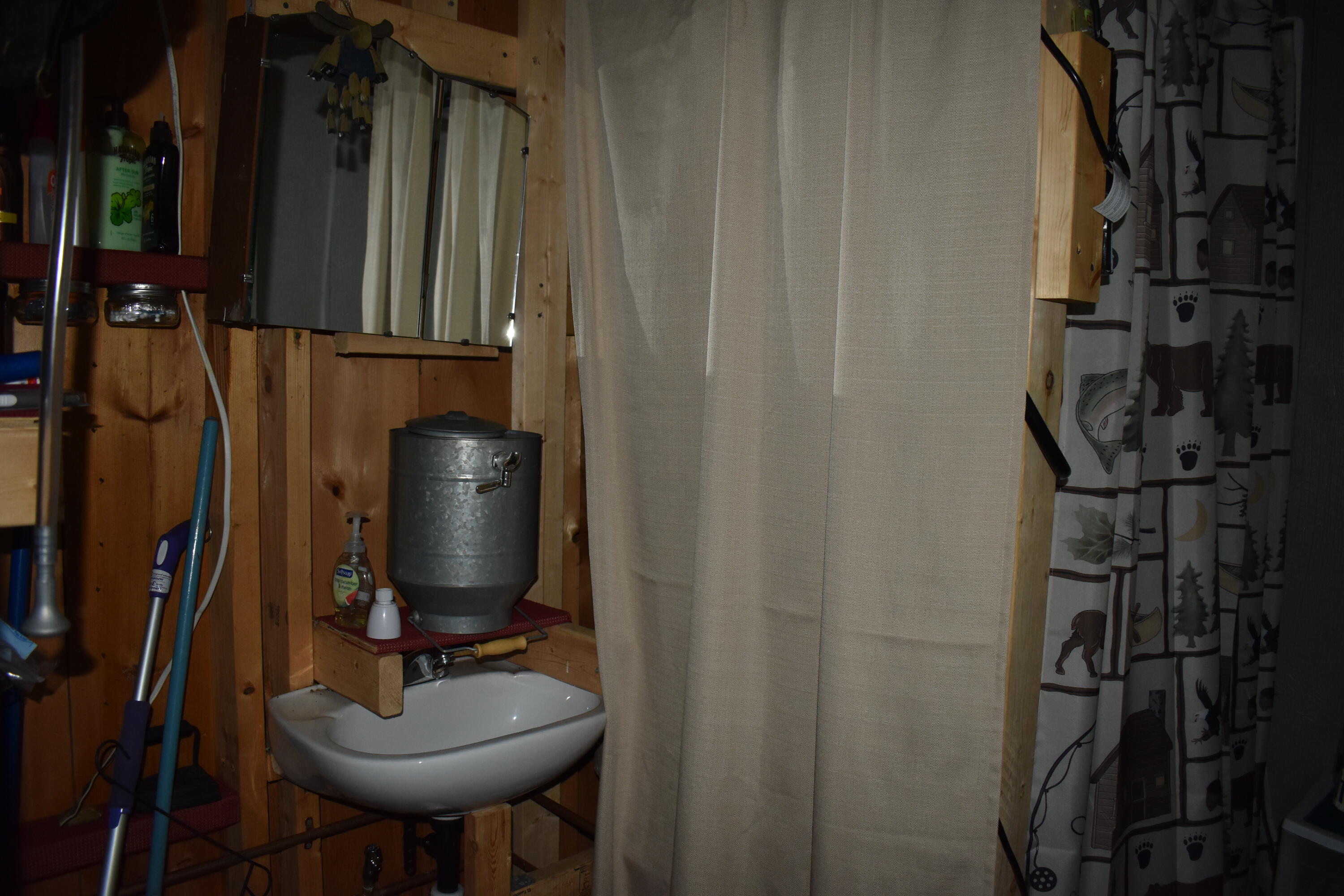 605 Park Road Winn, ME 04495 - Photo 6 of 22 DSC_0161