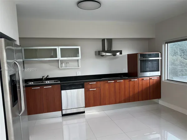 $2,850 | 1650 Brickell Avenue, Unit 206, Miami, FL 33129