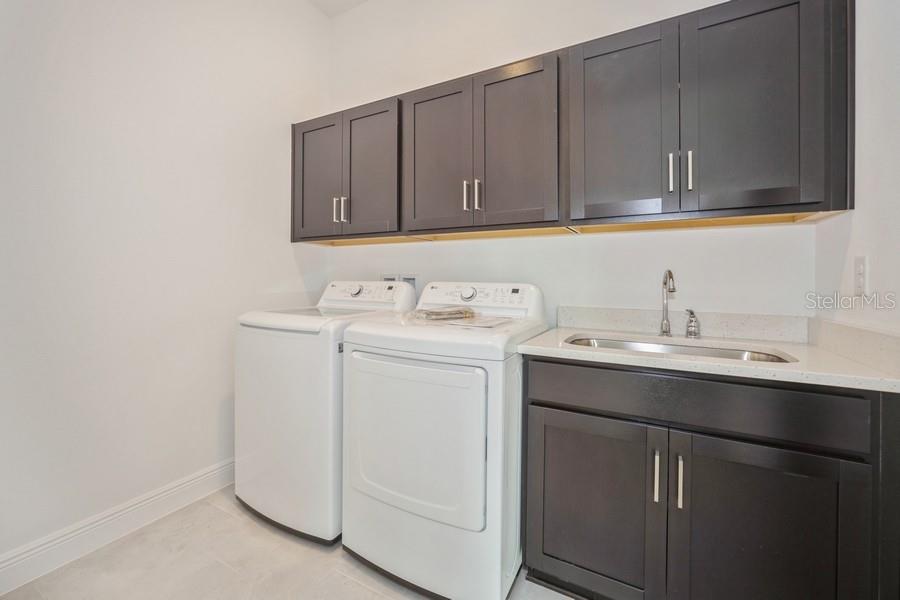 16029 Volterra Point Montverde, FL 34756 - Photo 12 of 48