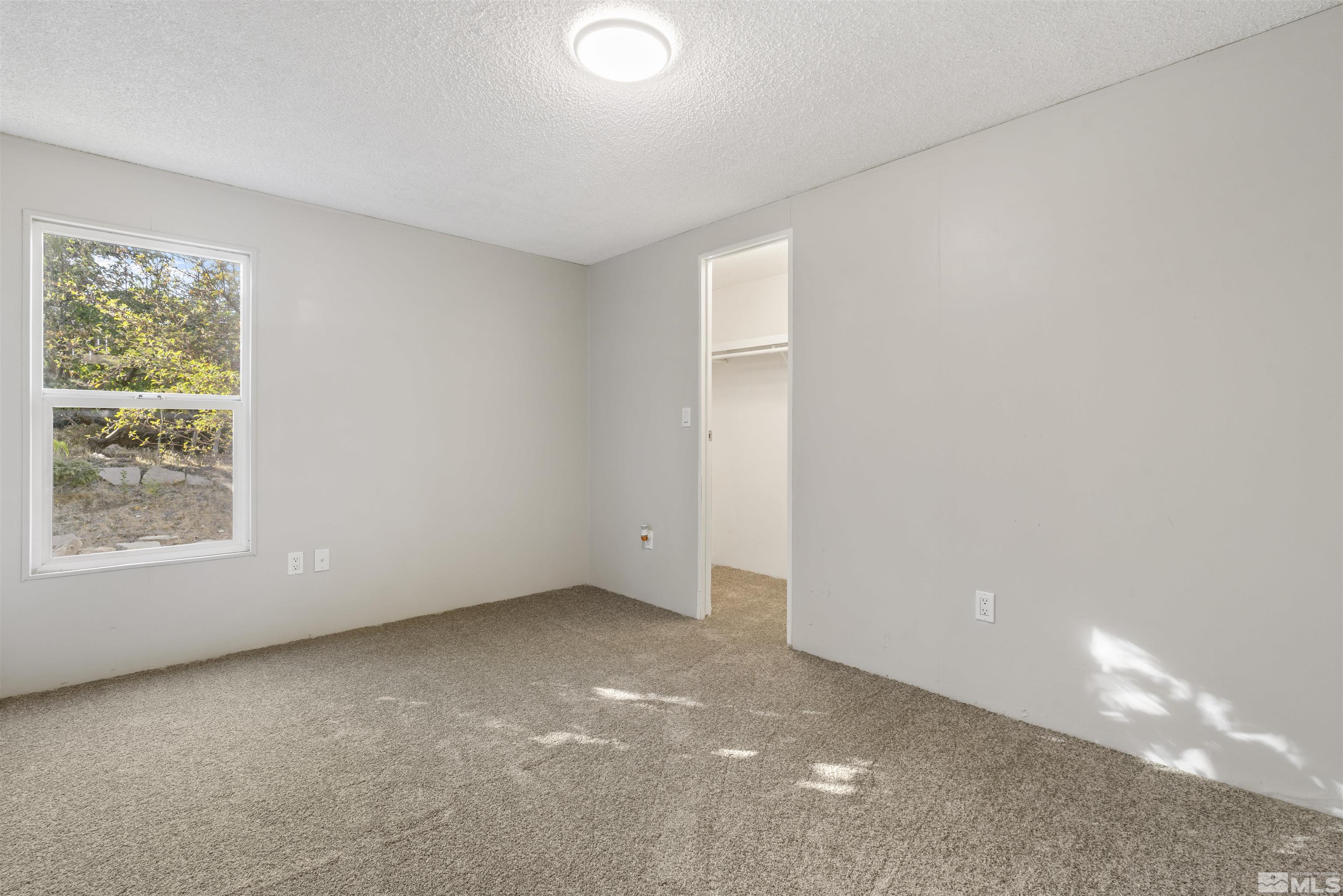 1472 Kate Lane Reno, NV 89506 - Photo 12 of 33 Photo 12