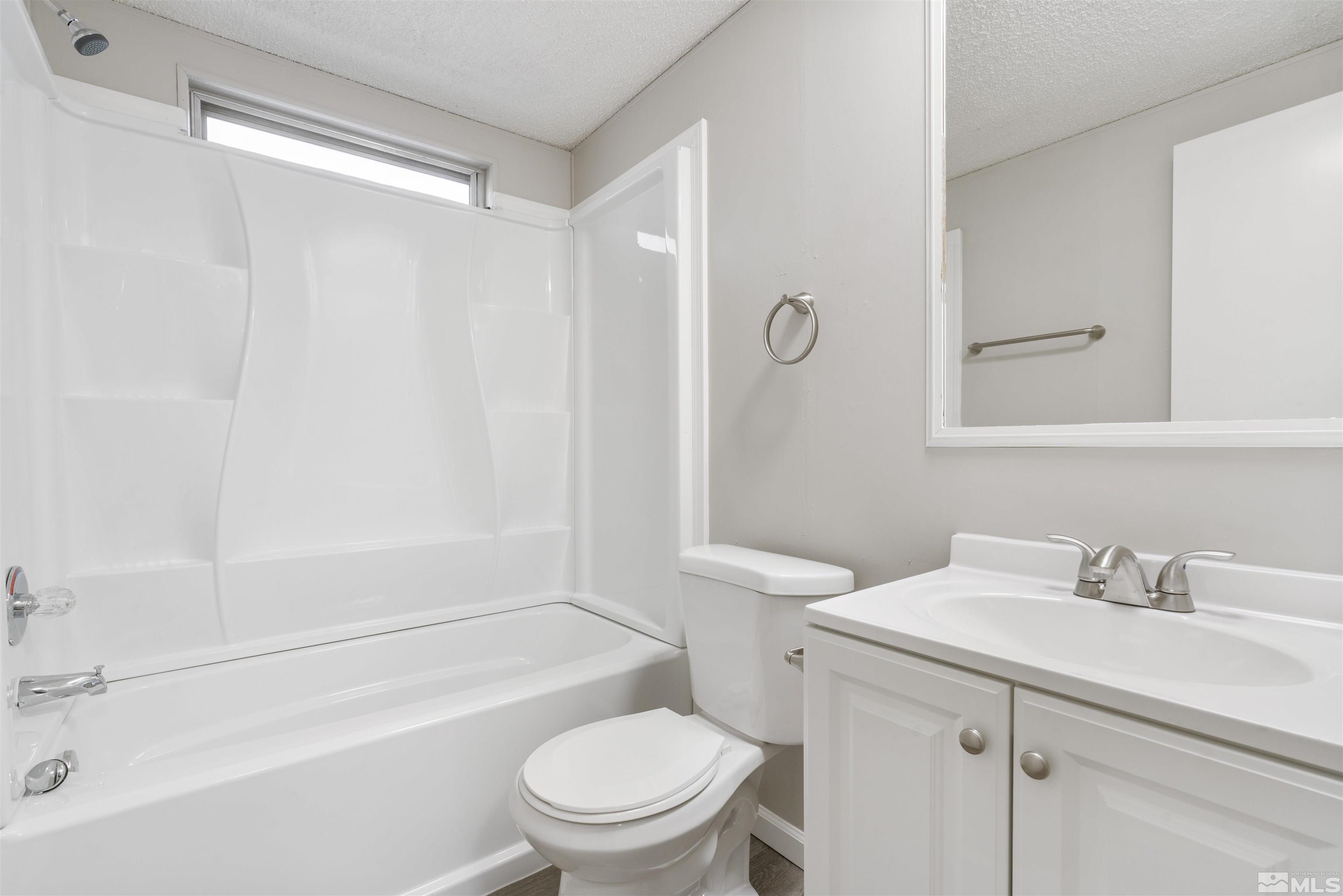 1472 Kate Lane Reno, NV 89506 - Photo 14 of 33 Photo 14