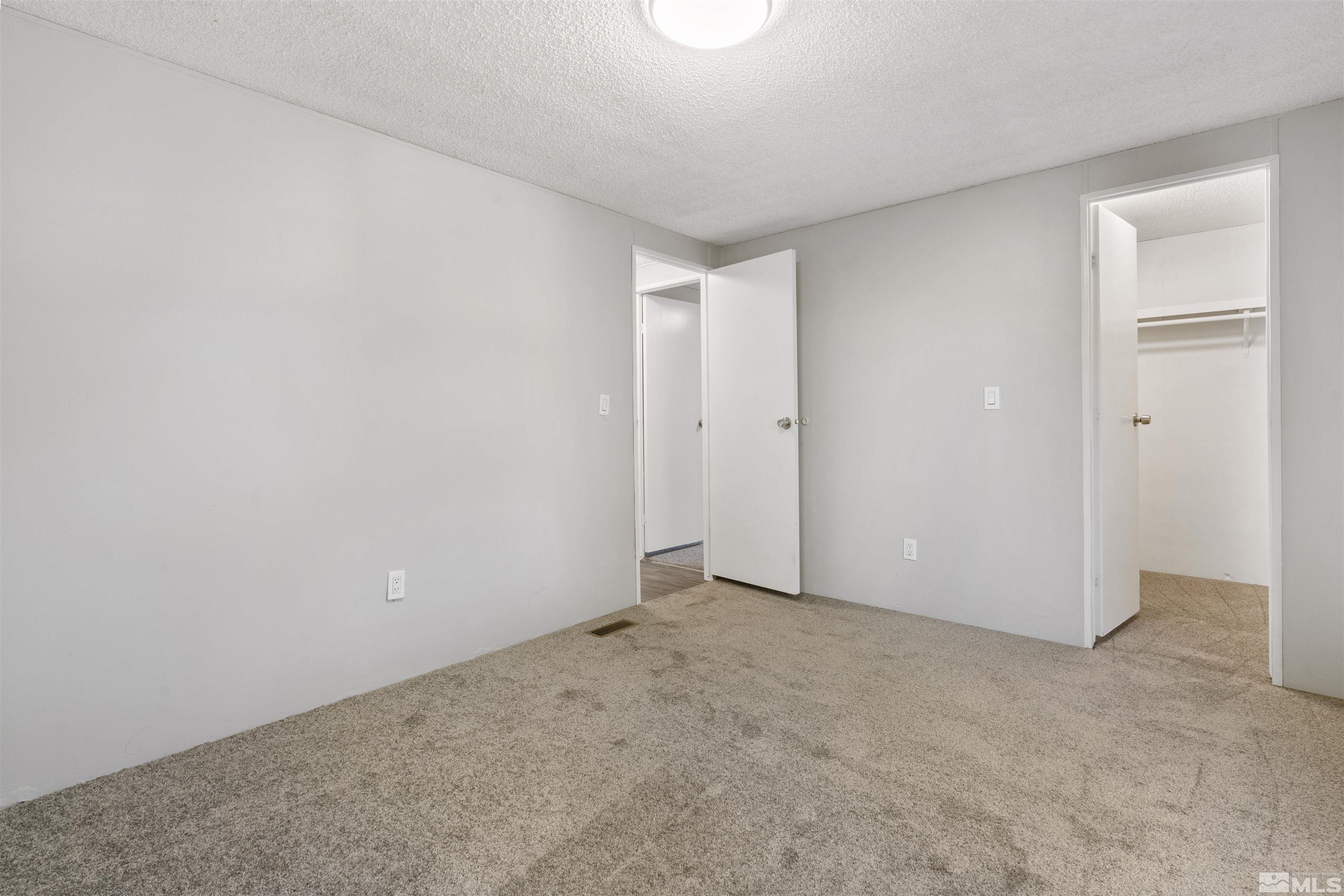 1472 Kate Lane Reno, NV 89506 - Photo 16 of 33 Photo 16
