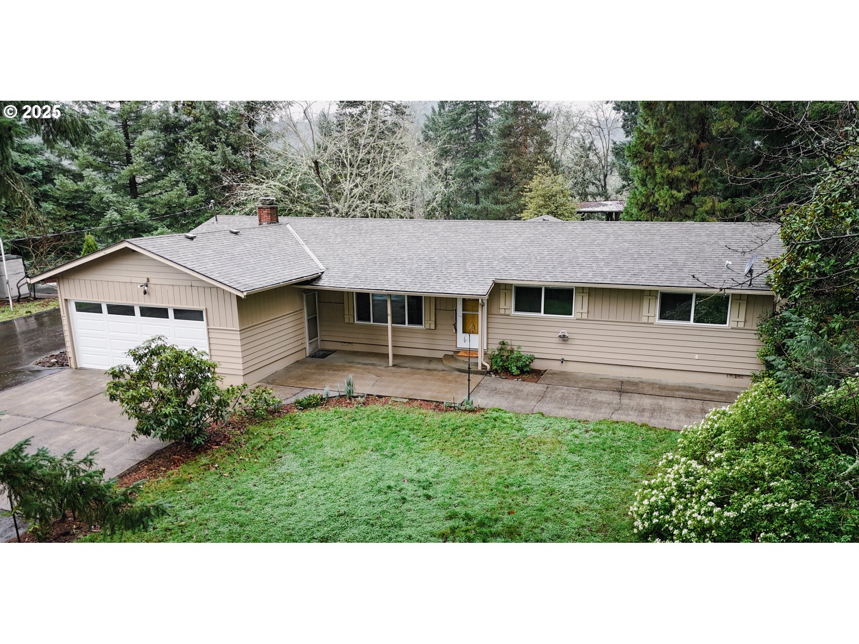 20180 Northeast Sunnycrest Road Newberg, OR 97132 - Photo 4 of 46 Gallery Image 4