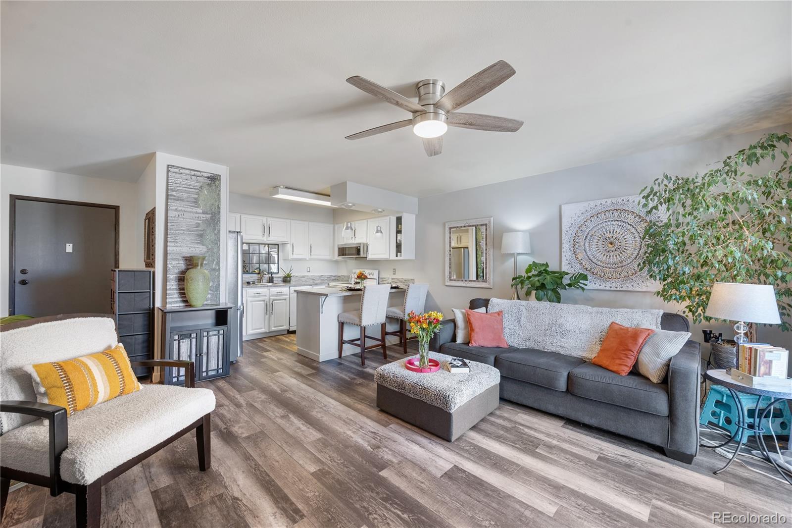 31270 John Wallace Road, Unit 304 Evergreen, CO 80439 - Photo 8 of 17