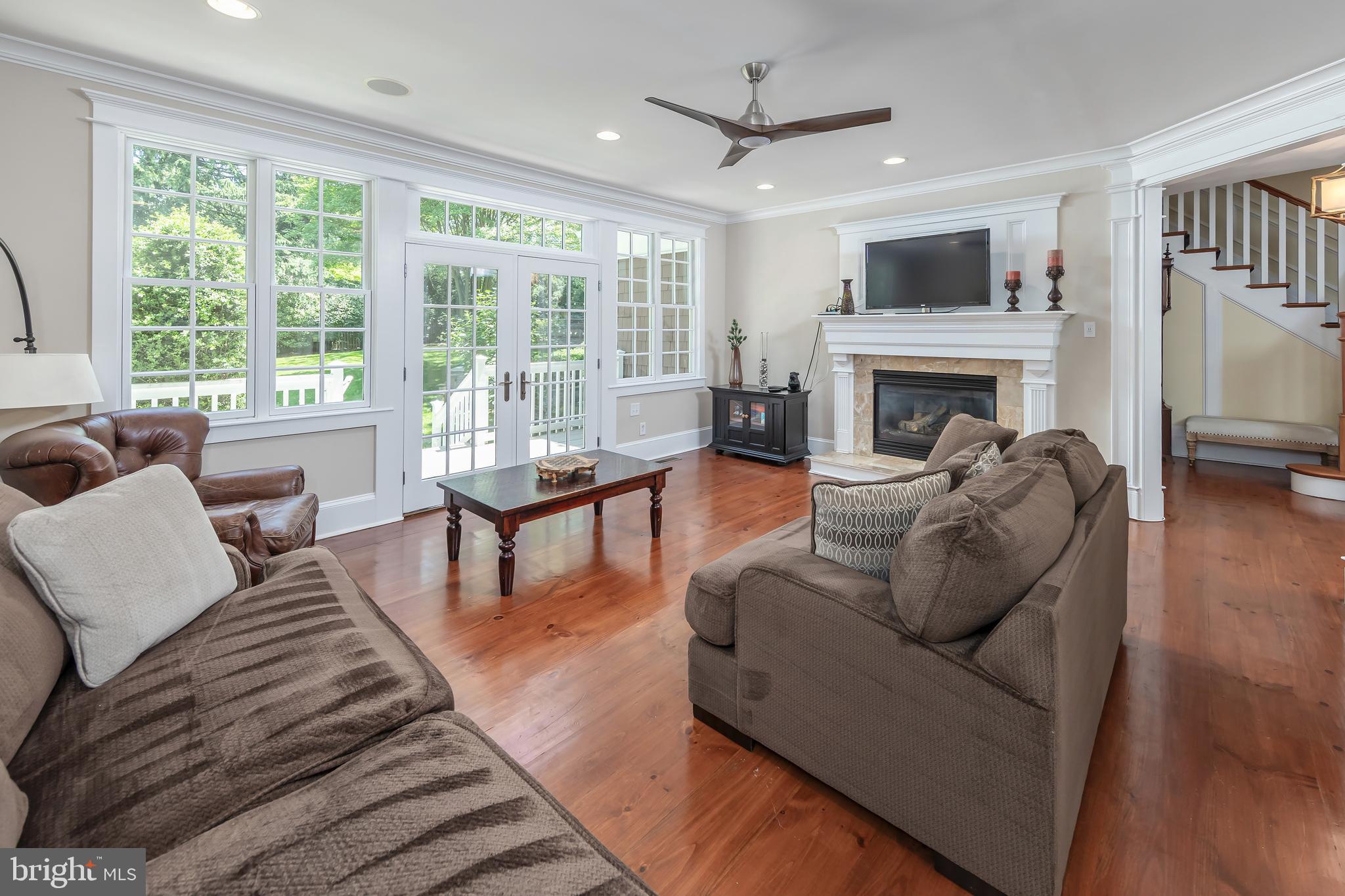567 Chews Landing Road Haddonfield, NJ 08033 - Photo 5 of 61 Living Room