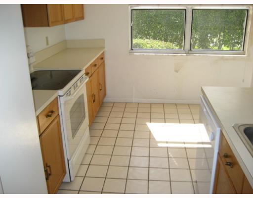 5330 Sapphire Boca Raton, FL 33431 - Photo 3 of 7 Additional Photo