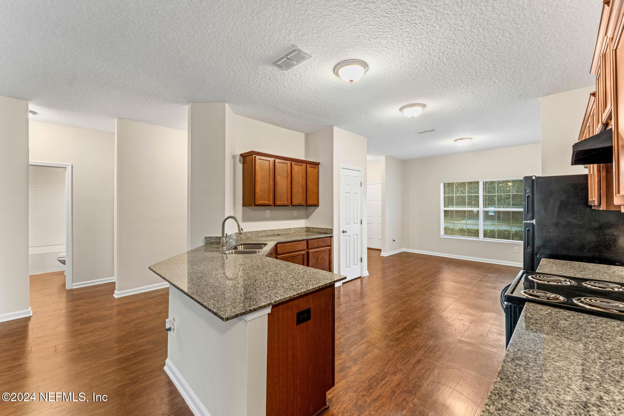 12279 Harts Road Jacksonville, FL 32218 - Photo 16 of 30 Kitchen
