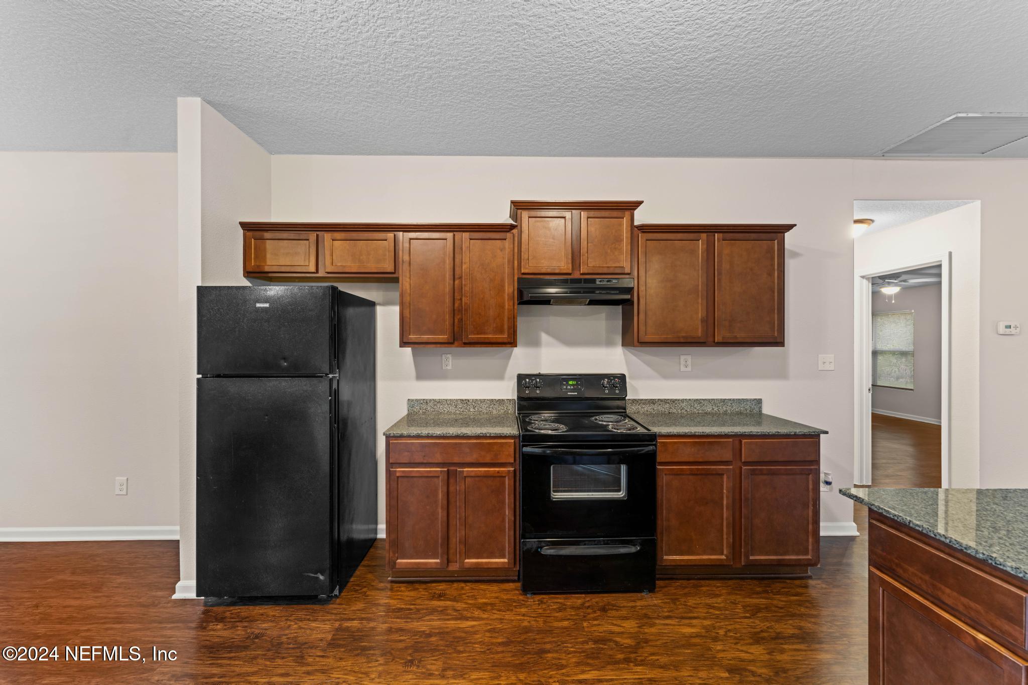 12279 Harts Road Jacksonville, FL 32218 - Photo 8 of 30 Kitchen