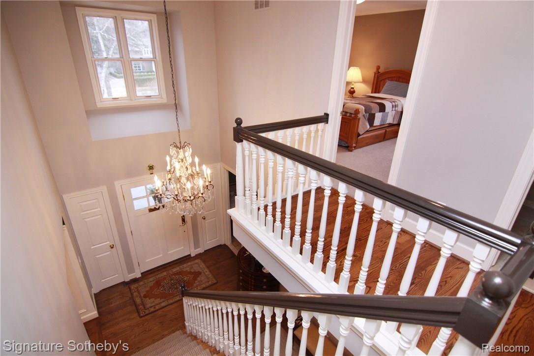 770 North Cranbrook Road Bloomfield Hills, MI 48301 - Photo 3 of 39 2 (2).jpg