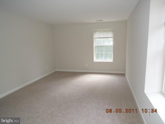 12310 Rosslare Ridge Road, Unit 106 Lutherville-Timonium, MD 21093 - Photo 8 of 16 Bedroom (Master)