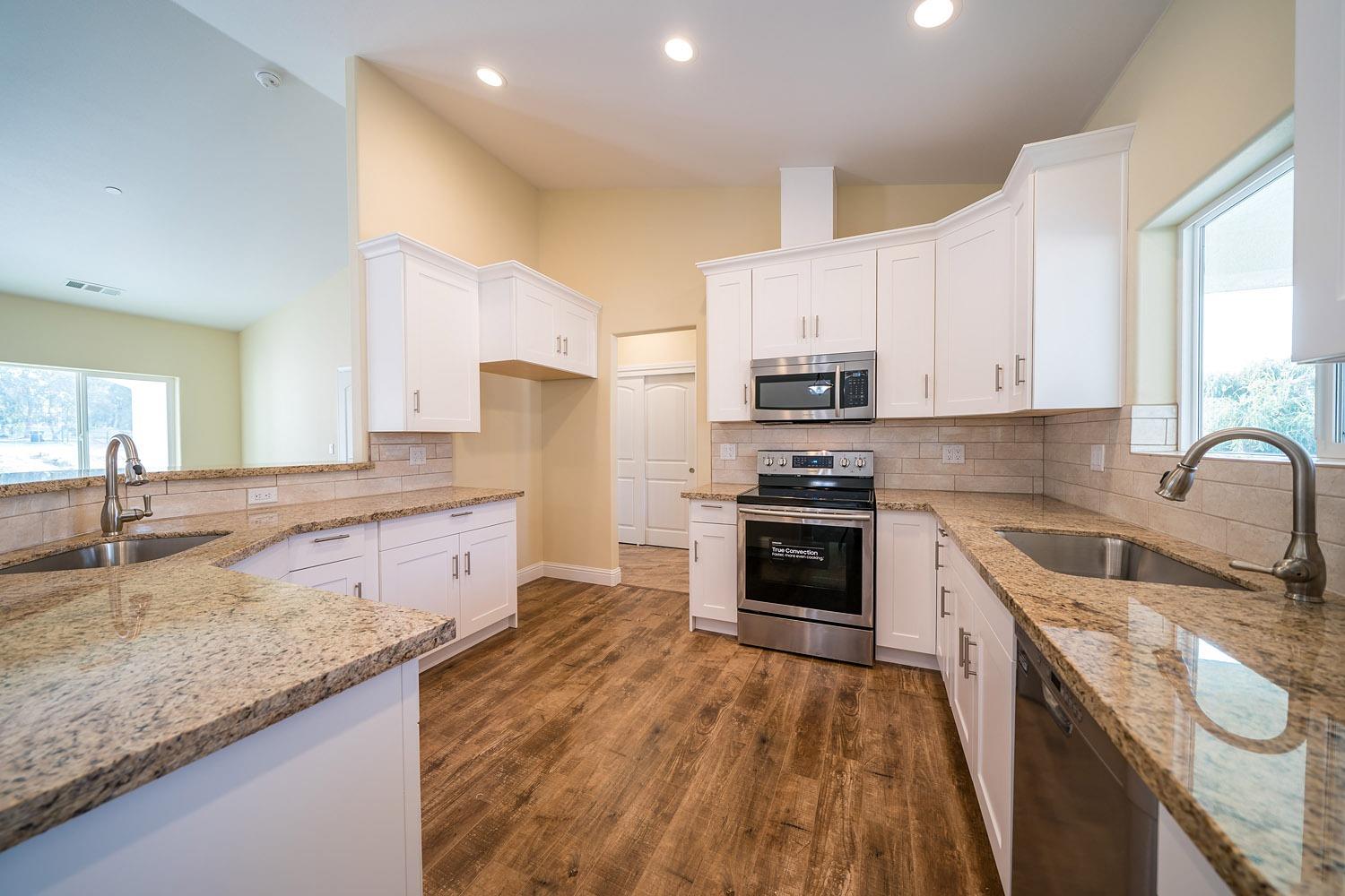 16137 Paula Road Madera, CA 93636 - Photo 7 of 24 Gallery Image 7