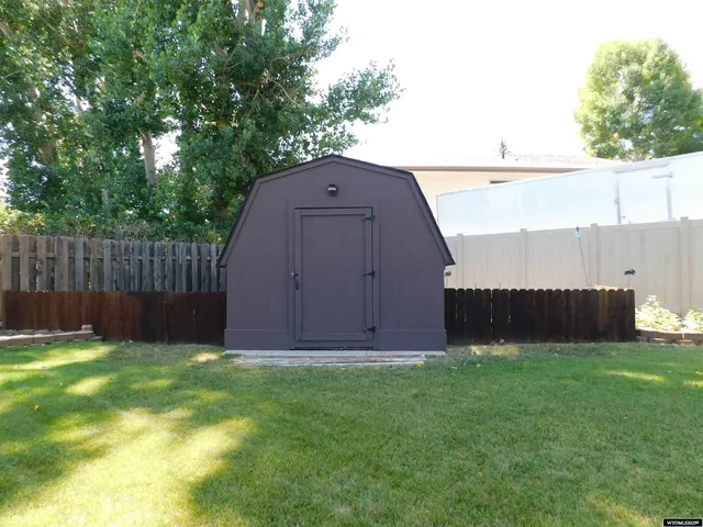 $395,000 | 820 Stephens Street, Green River, WY 82935