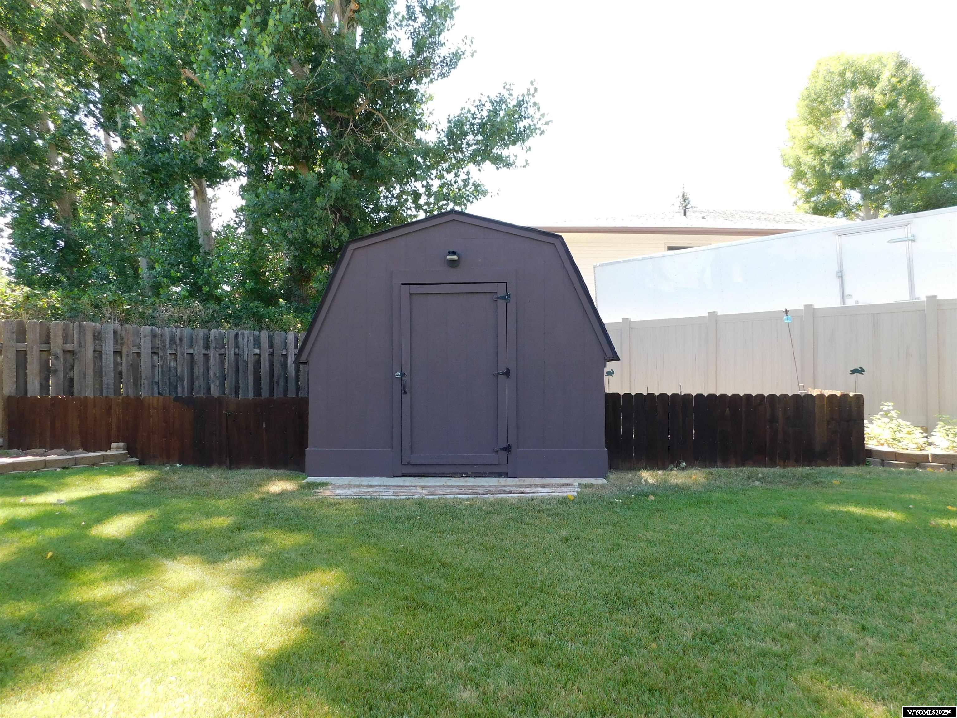 820 Stephens Street Green River, WY 82935 - Photo 43 of 50