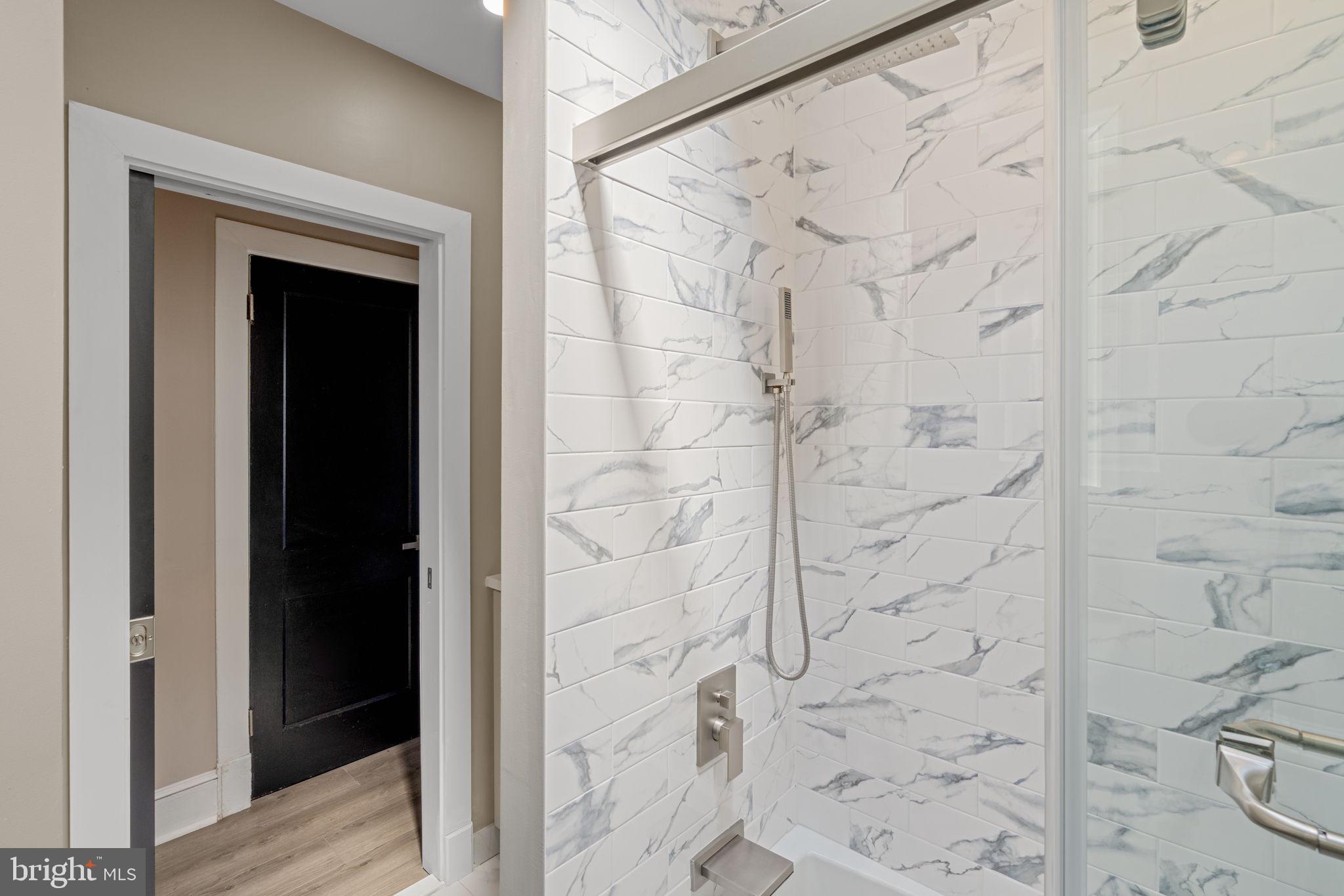 4558 Fernhill Road Philadelphia, PA 19144 - Photo 19 of 36