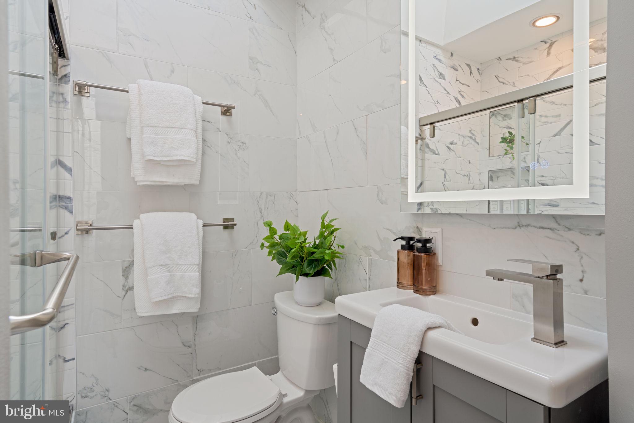 4558 Fernhill Road Philadelphia, PA 19144 - Photo 20 of 36