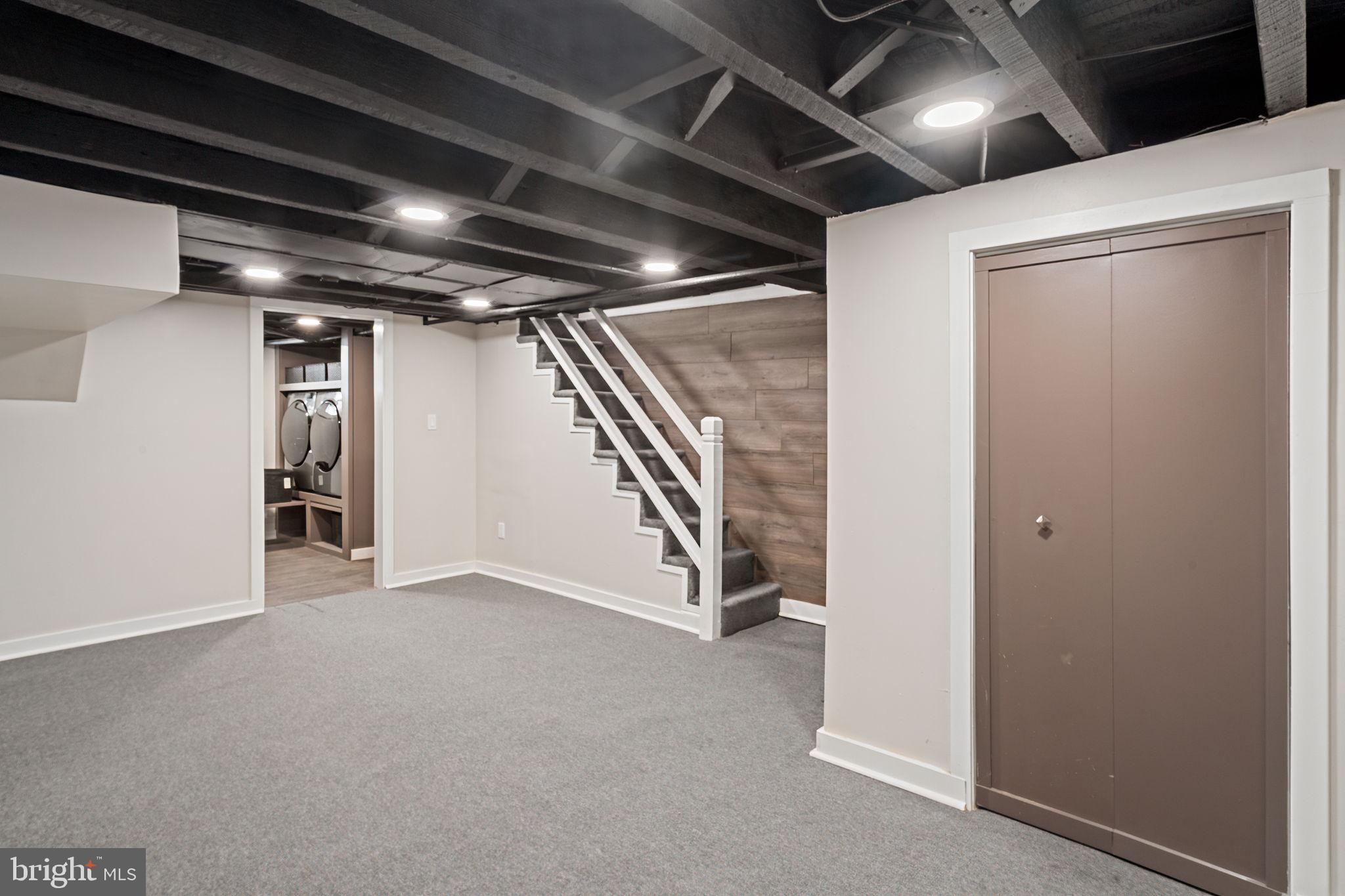 4558 Fernhill Road Philadelphia, PA 19144 - Photo 29 of 36