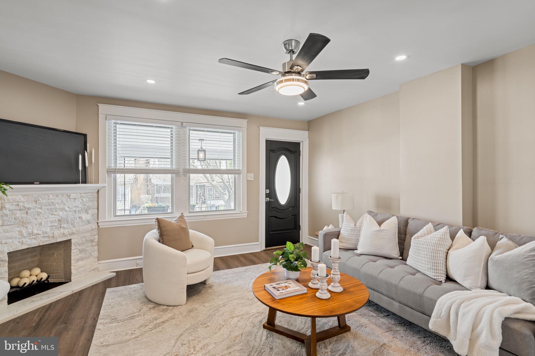 4558 Fernhill Road Philadelphia, PA 19144 - Photo 3 of 36