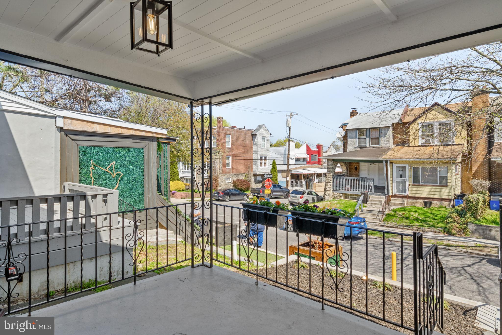 4558 Fernhill Road Philadelphia, PA 19144 - Photo 32 of 36