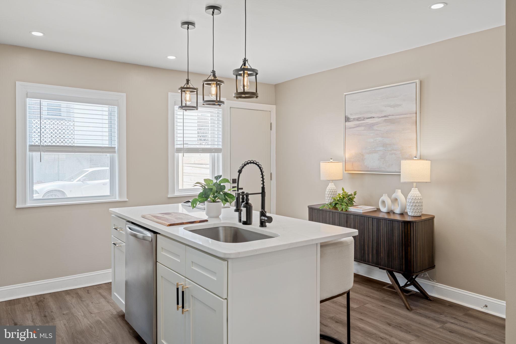 4558 Fernhill Road Philadelphia, PA 19144 - Photo 7 of 36