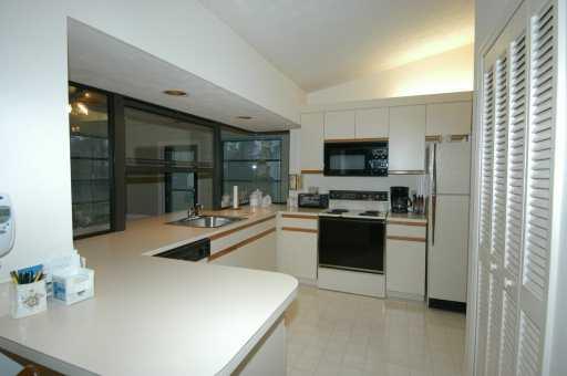 1640 Southwest Wildcat Trail Stuart, FL 34997 - Photo 2 of 8 Gallery Image 2