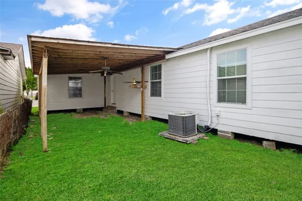 $226,000 | 2701 Almendares Avenue, Pasadena, TX 77506