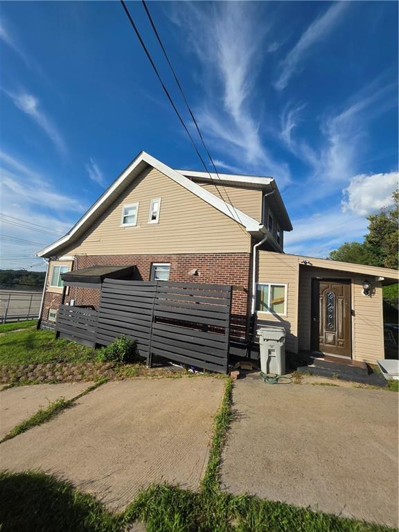 634 Friday Road Pittsburgh, PA 15209 - Photo 11 of 17 Gallery Image 11