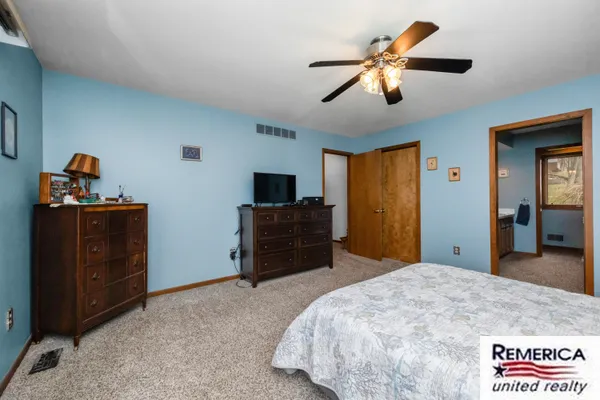 $399,000 | 8609 North Christine Drive, Brighton, MI 48114