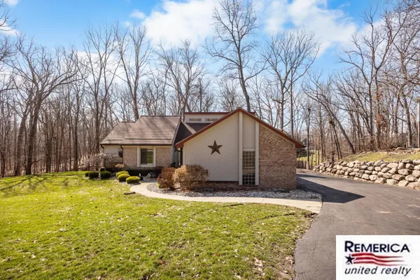 $399,000 | 8609 North Christine Drive, Brighton, MI 48114