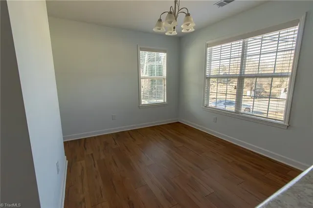 $269,900 | 522 Glovenia Street, Eden, NC 27288